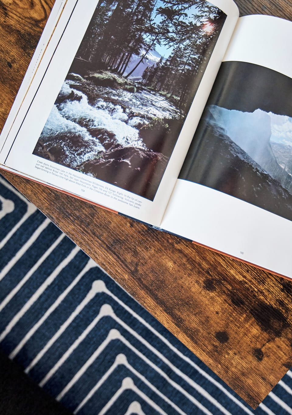 Suite | Living area | TV