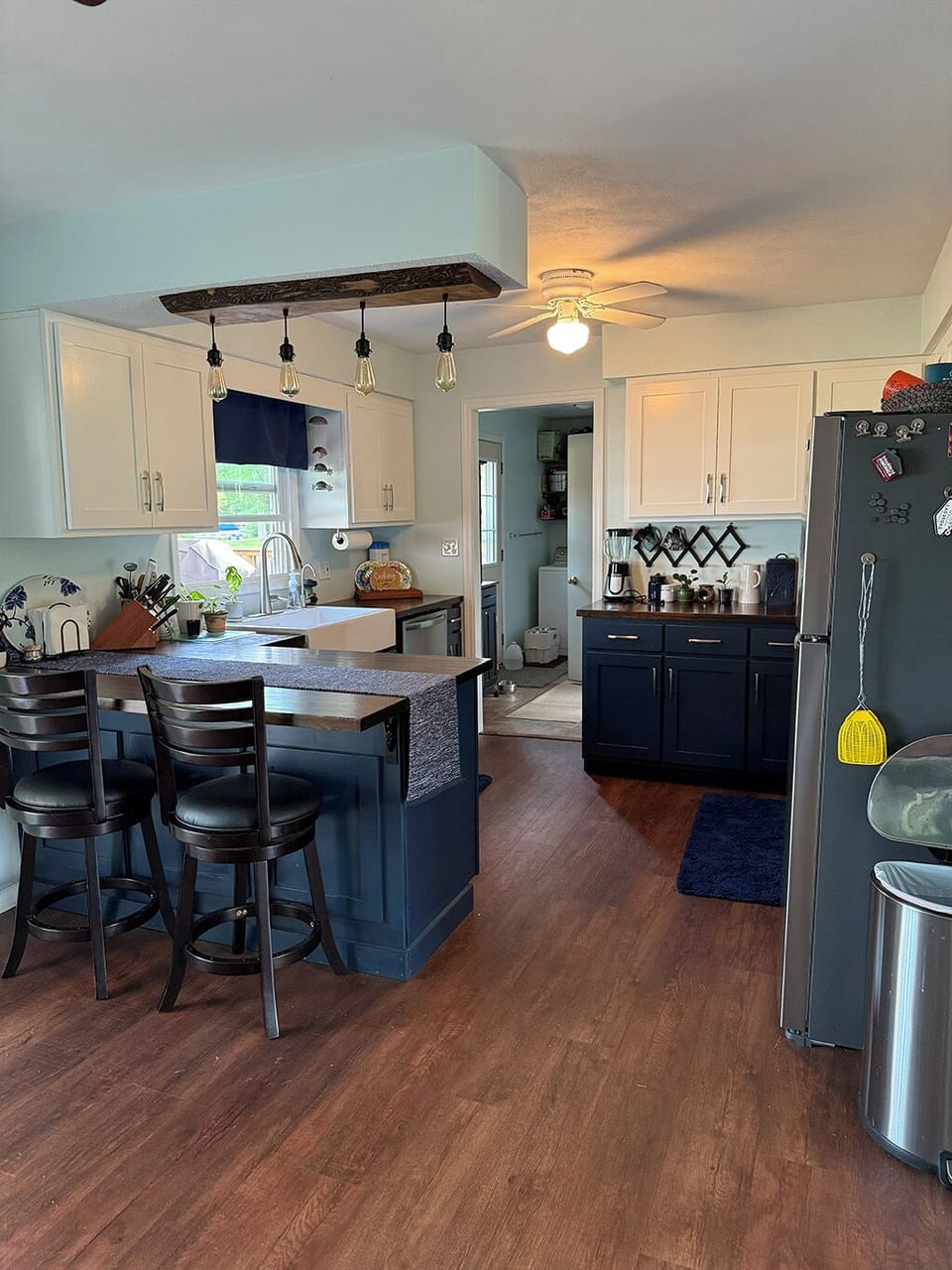 Kitchen has blender, air fryer, toaster Kerig coffee maker, crock pots.