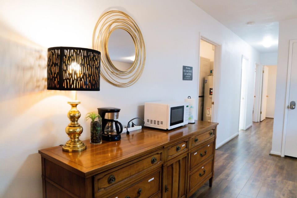 Modern decor details that create a cozy atmosphere.