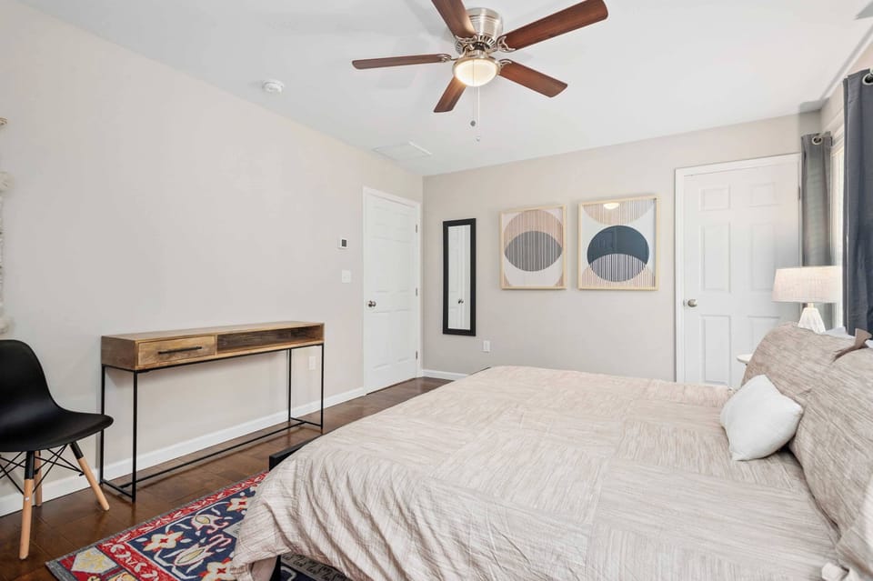 House (3 Bedrooms) | Interior