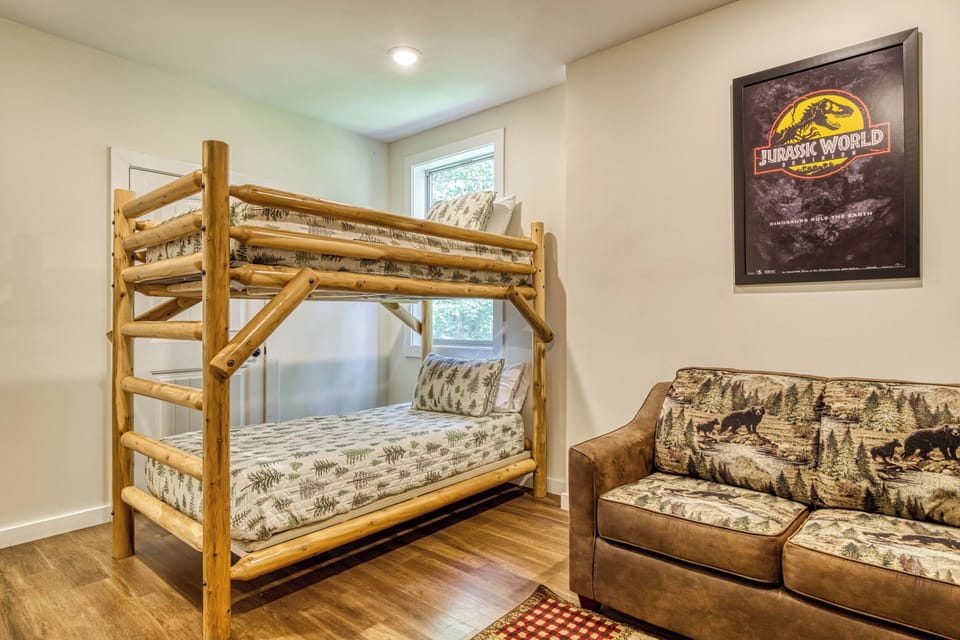 Bunk Bed Room Downstairs. Other two bunkbed sets are outside of this room