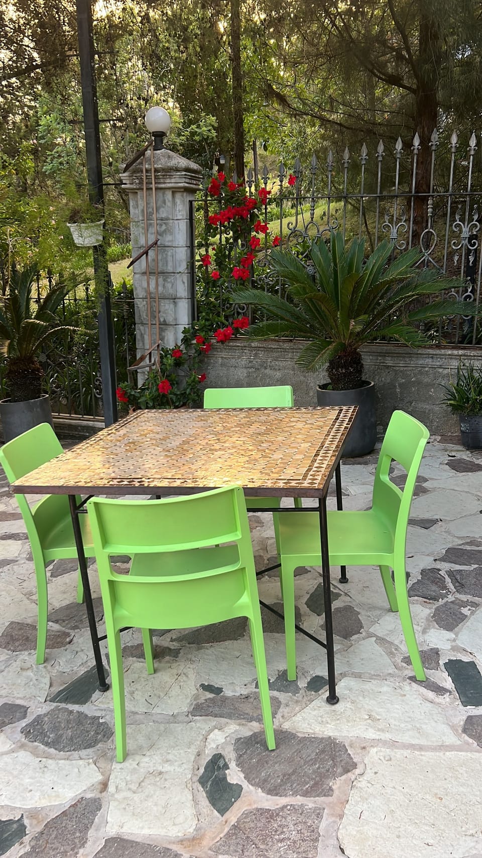 Outdoor dining
