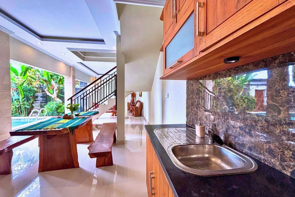 3 Bedroom Villa | Private kitchen | Fridge, cookware/dishes/utensils, kitchen islands