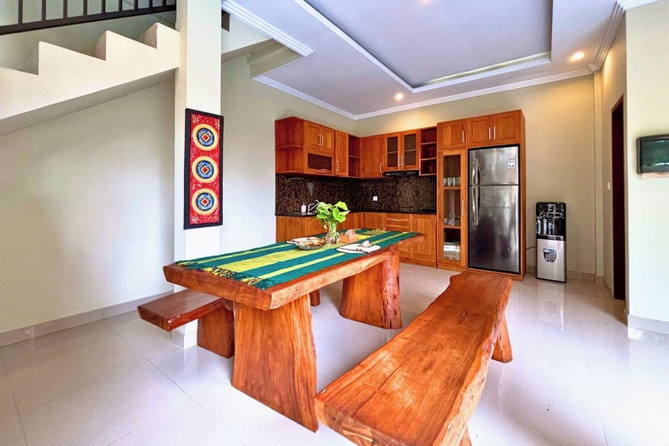 3 Bedroom Villa | Private kitchenette | Fridge, cookware/dishes/utensils, kitchen islands