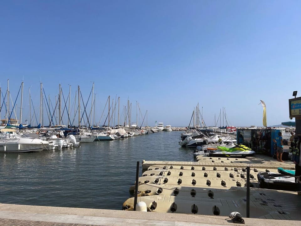 Marina