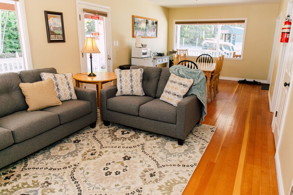 Main House | Living area | 42-inch flat-screen TV with satellite channels, TV, fireplace