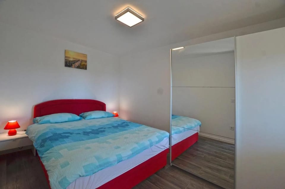 Apartment, Balcony, Sea View | In-room safe, iron/ironing board, cribs (free), WiFi (free)