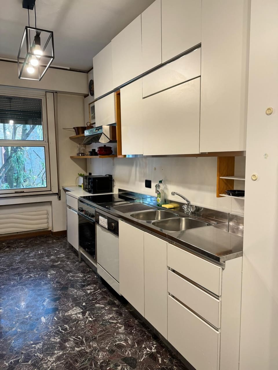 Apartment, Balcony | Private kitchen | Electric kettle, toaster
