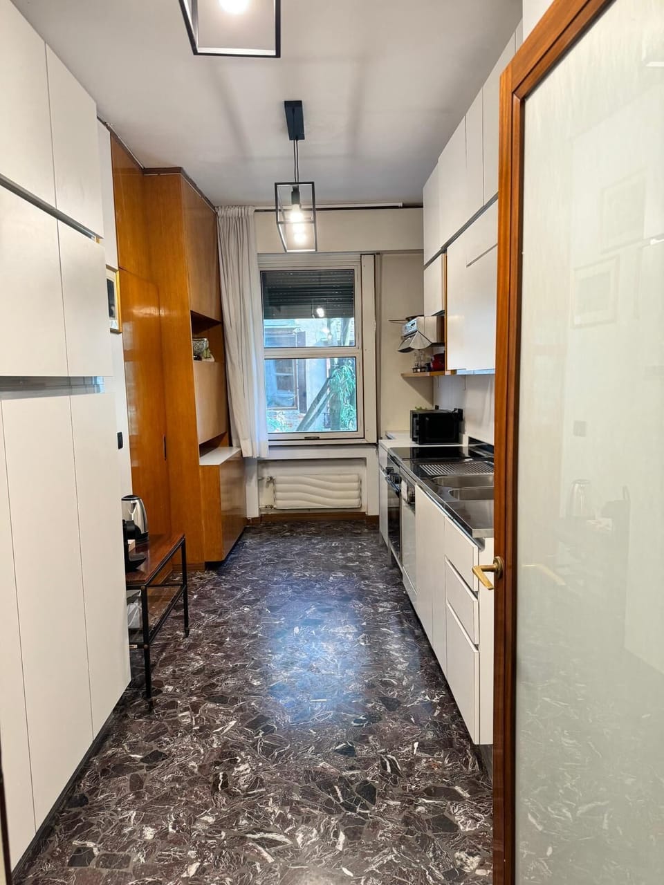Apartment, Balcony | Private kitchen | Electric kettle, toaster