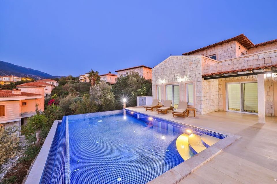Villa Basil 2