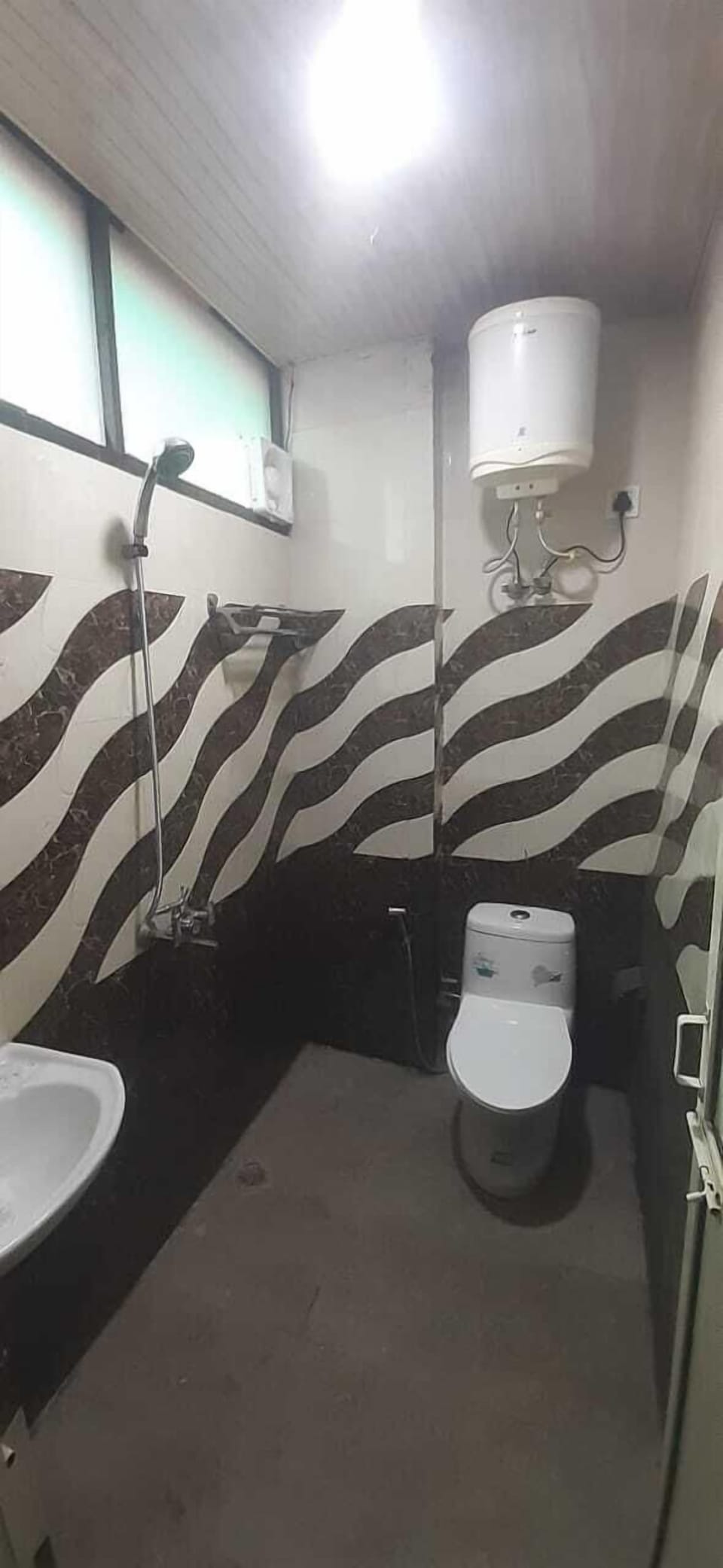 Bathtub