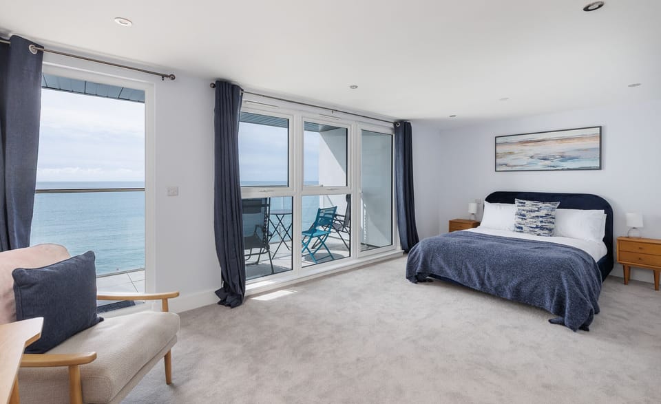 Master Bedroom and balcony