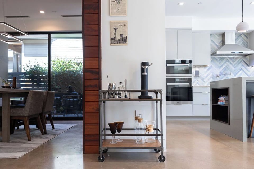 Walker Luxury Vacation Rentals - Firefly