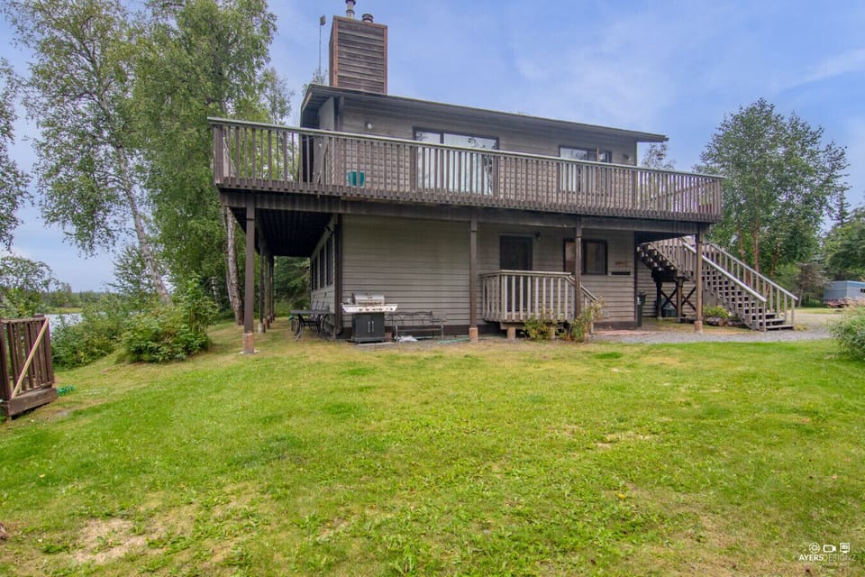 Side of property shot. Enjoy your riverside escape!