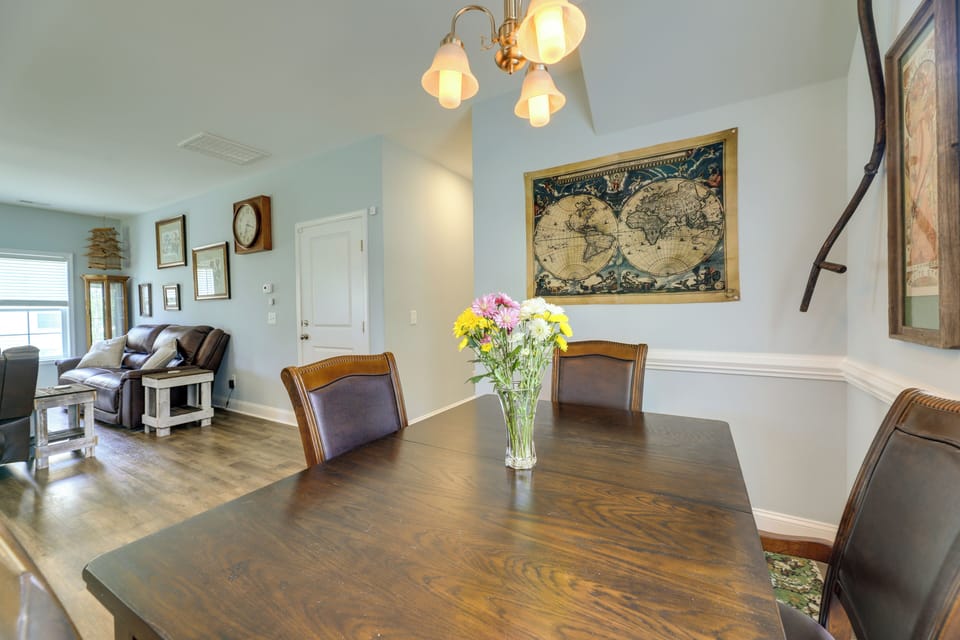 House (2 Bedrooms) | Interior