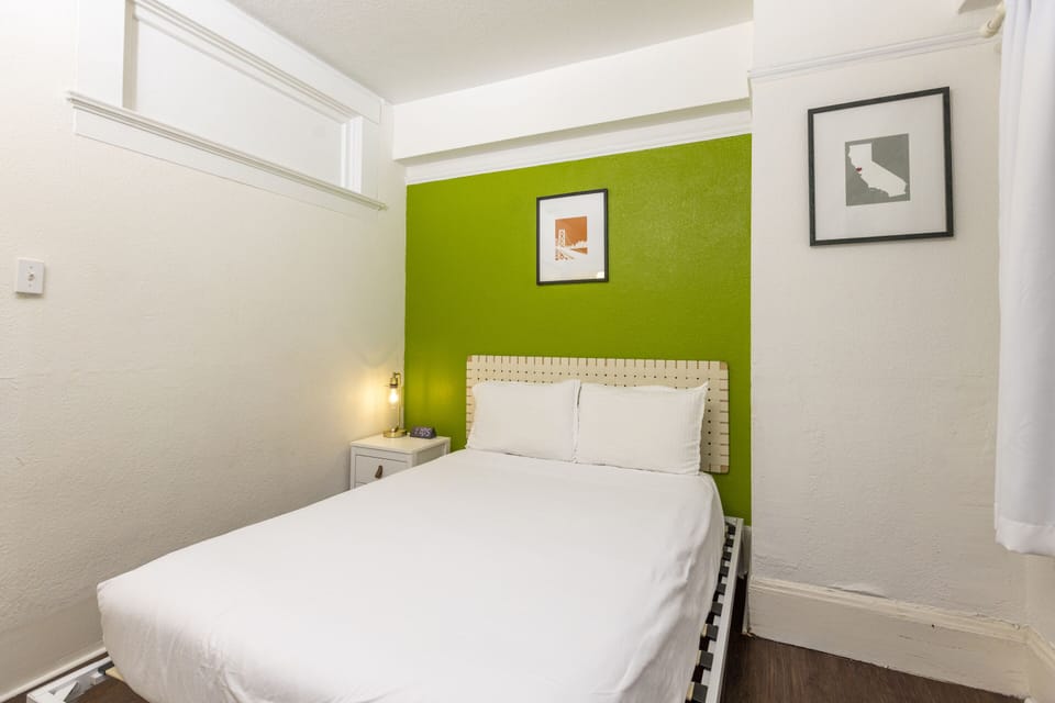 Room 19