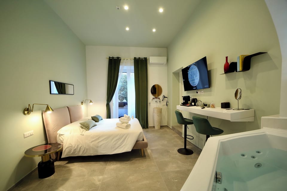 Luxury Double Room, Balcony, City View | Free minibar, blackout drapes, soundproofing, iron/ironing board