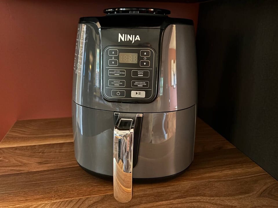 Enjoy quick and easy meals with the provided Ninja air fryer! Perfect for whipping up snacks or full meals in minutes.