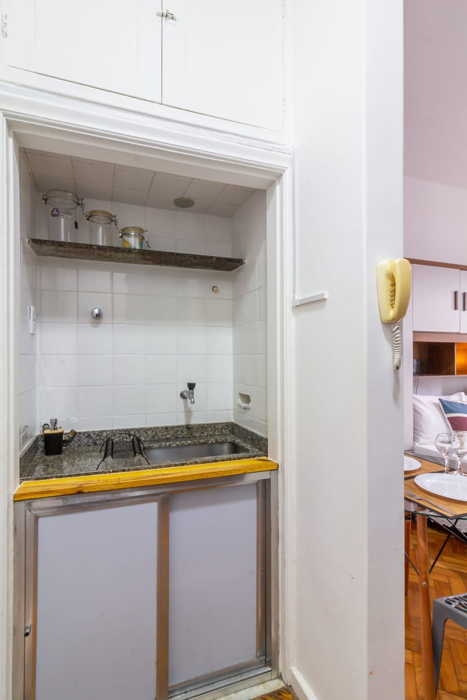 House | 1 bedroom