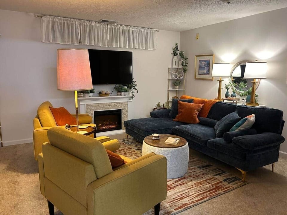 This room includes a window seat for additional seating.  A large TV is provided with WIFI and offers LIVE and other ROKU options.  You may access your own streaming services as well. The fireplace provides ambience and heat if desired.