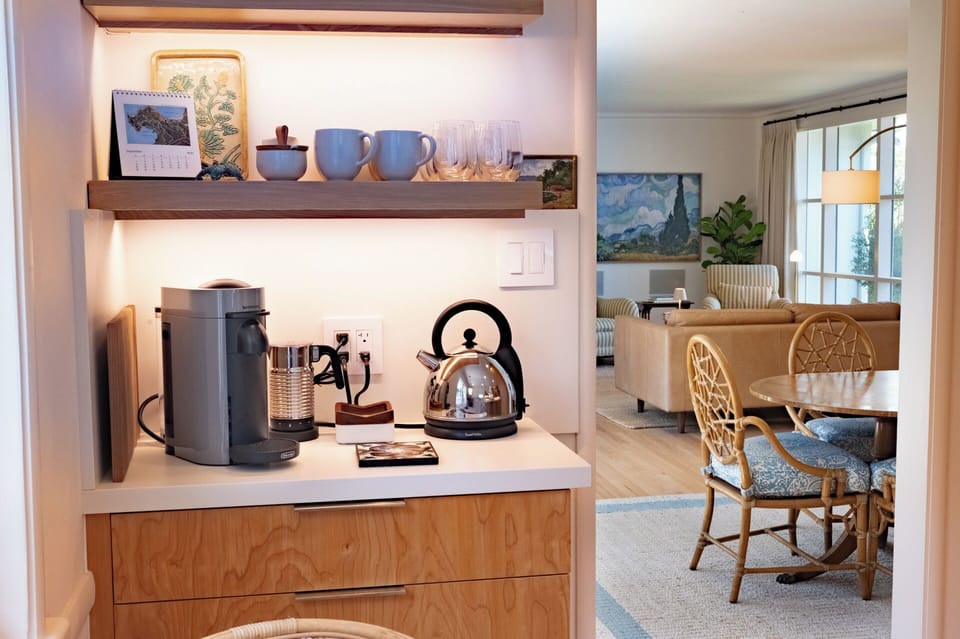Kitchen coffee station