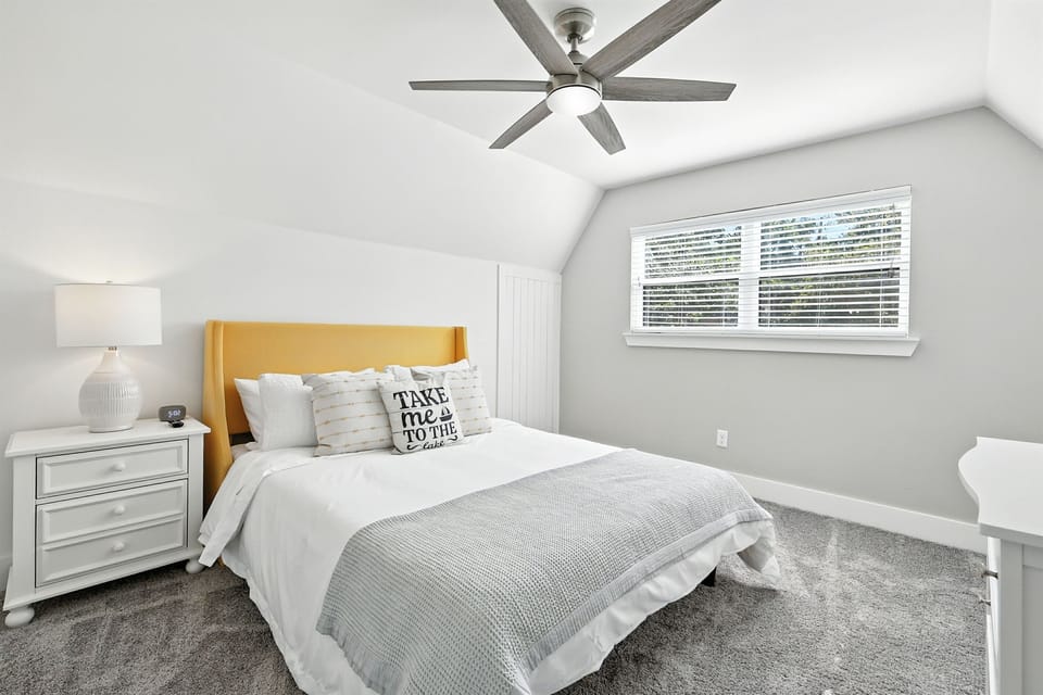 Queen Room