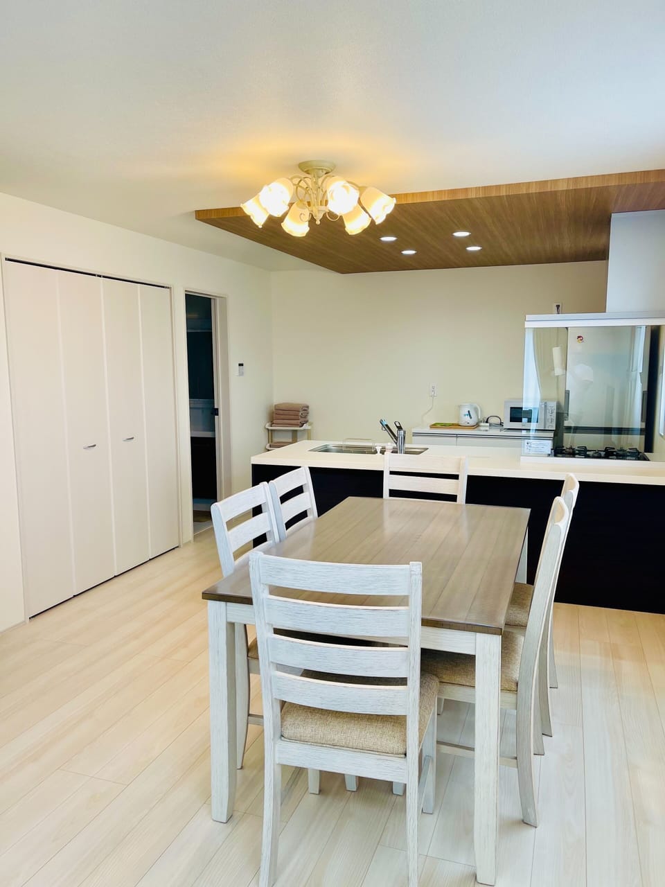 In-room dining