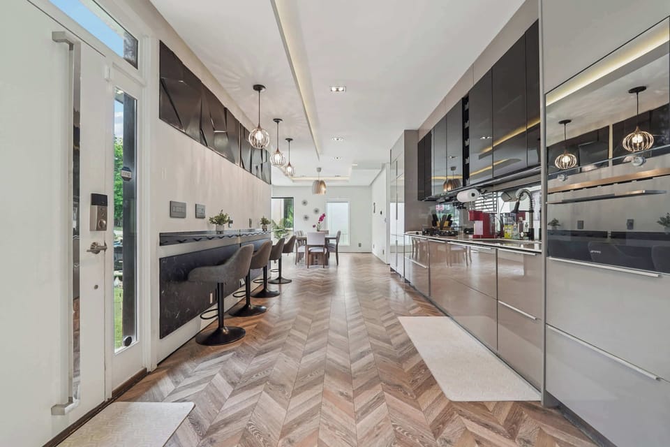 Spacious kitchen with hi-tech appliances.