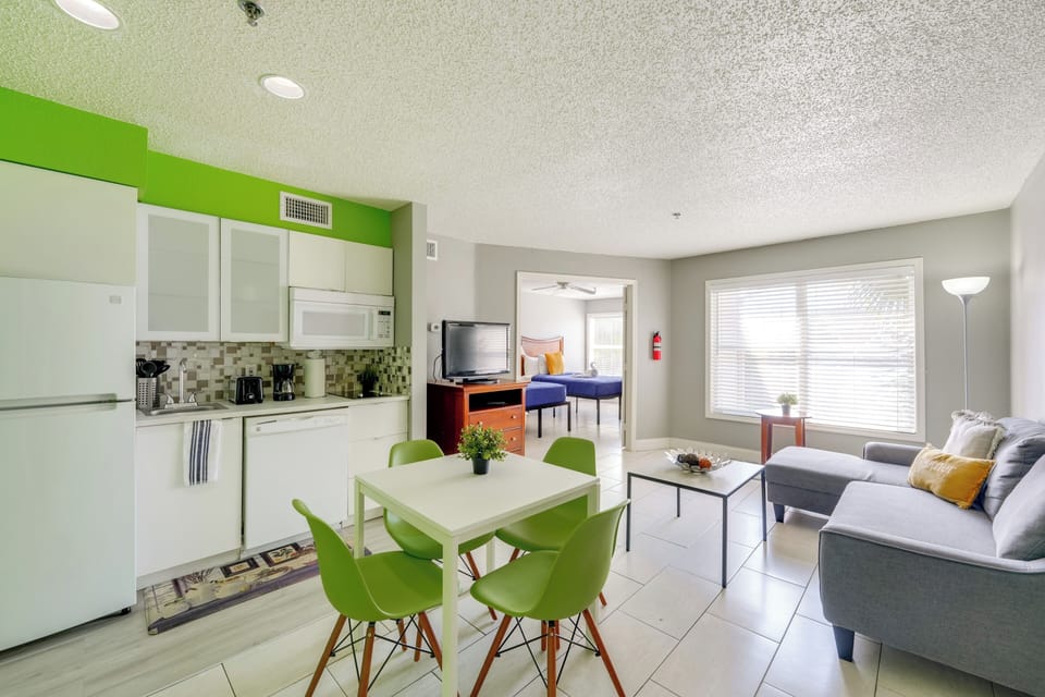 Condo Interior | Central Heating & A/C | Free WiFi