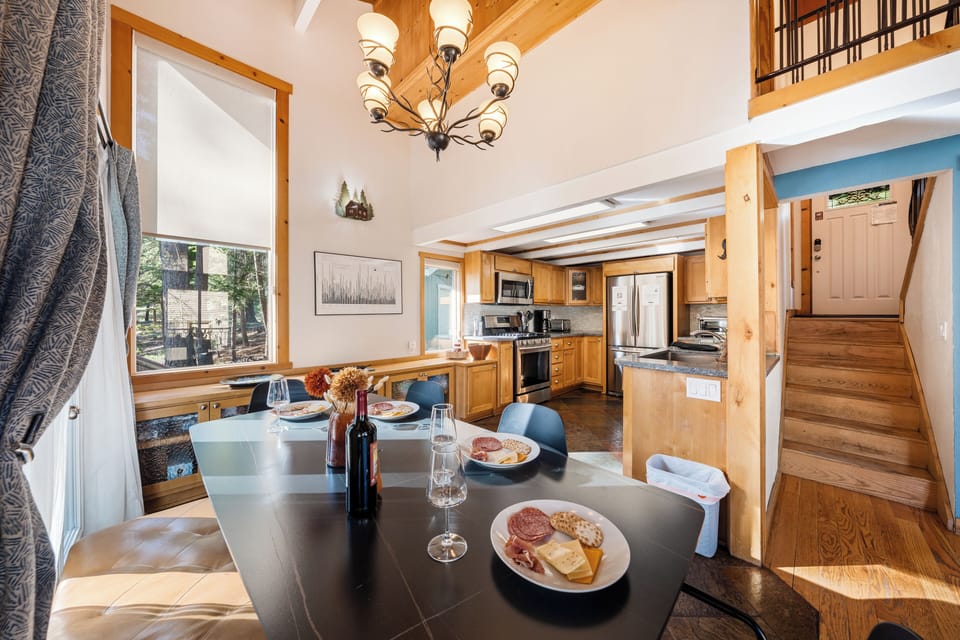 Dine in style.