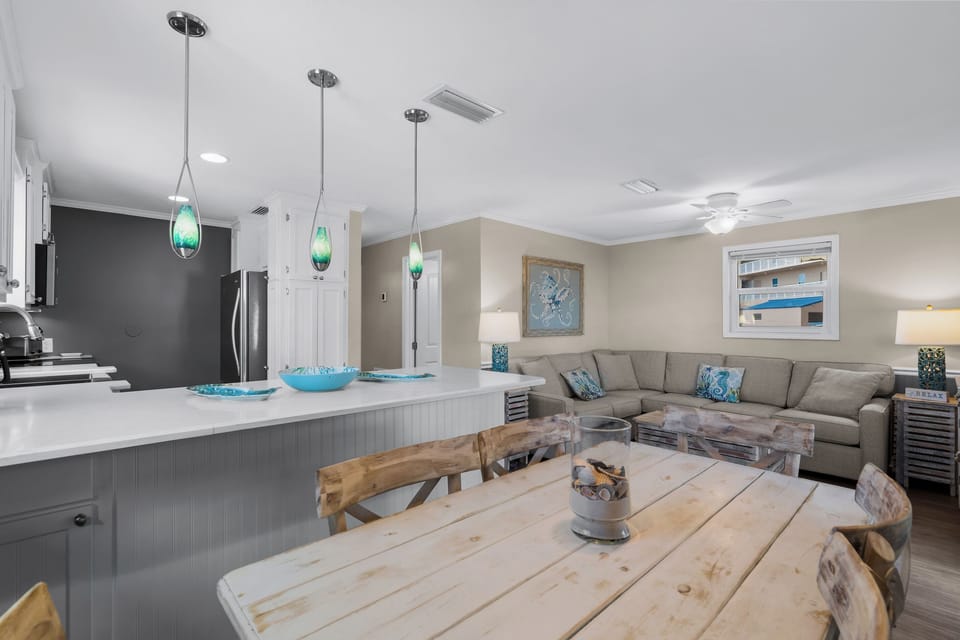 Dining Area / Living Room