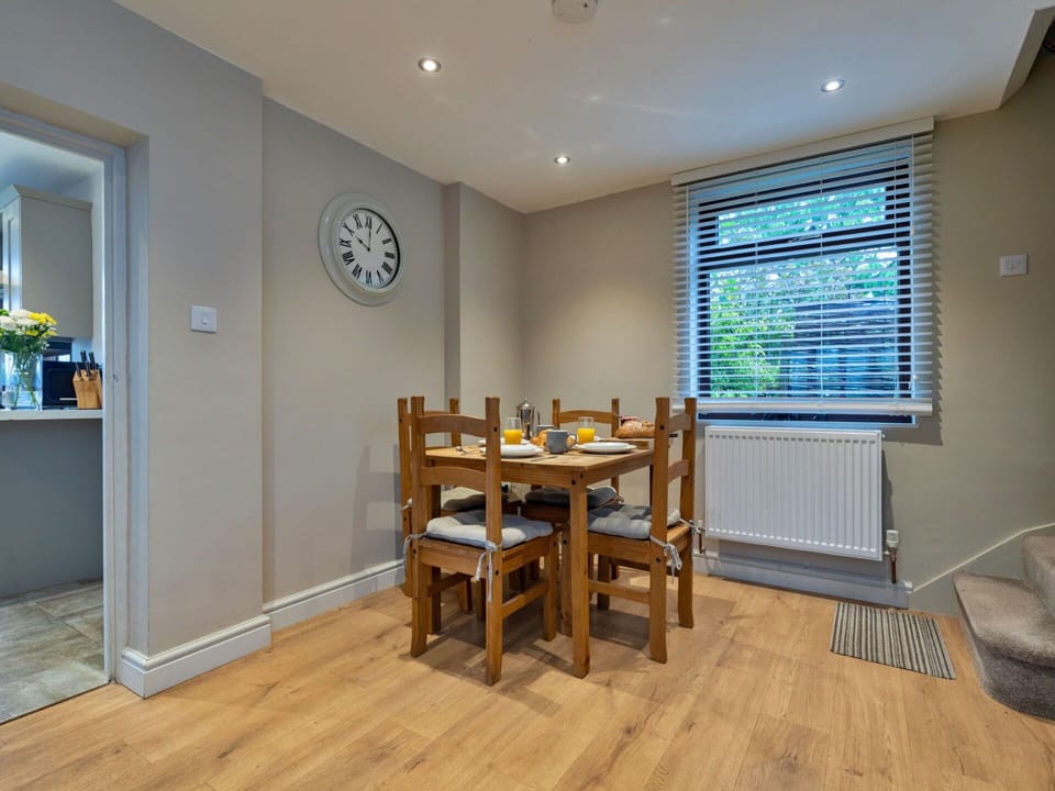 Interior Design, Flooring, Wood, Furniture, Floor, Ceiling, Room, Lighting, Home, Apartment