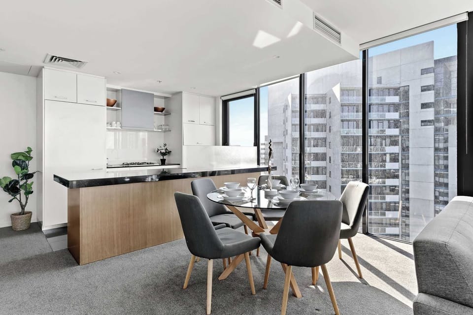 A kitchen & dining.