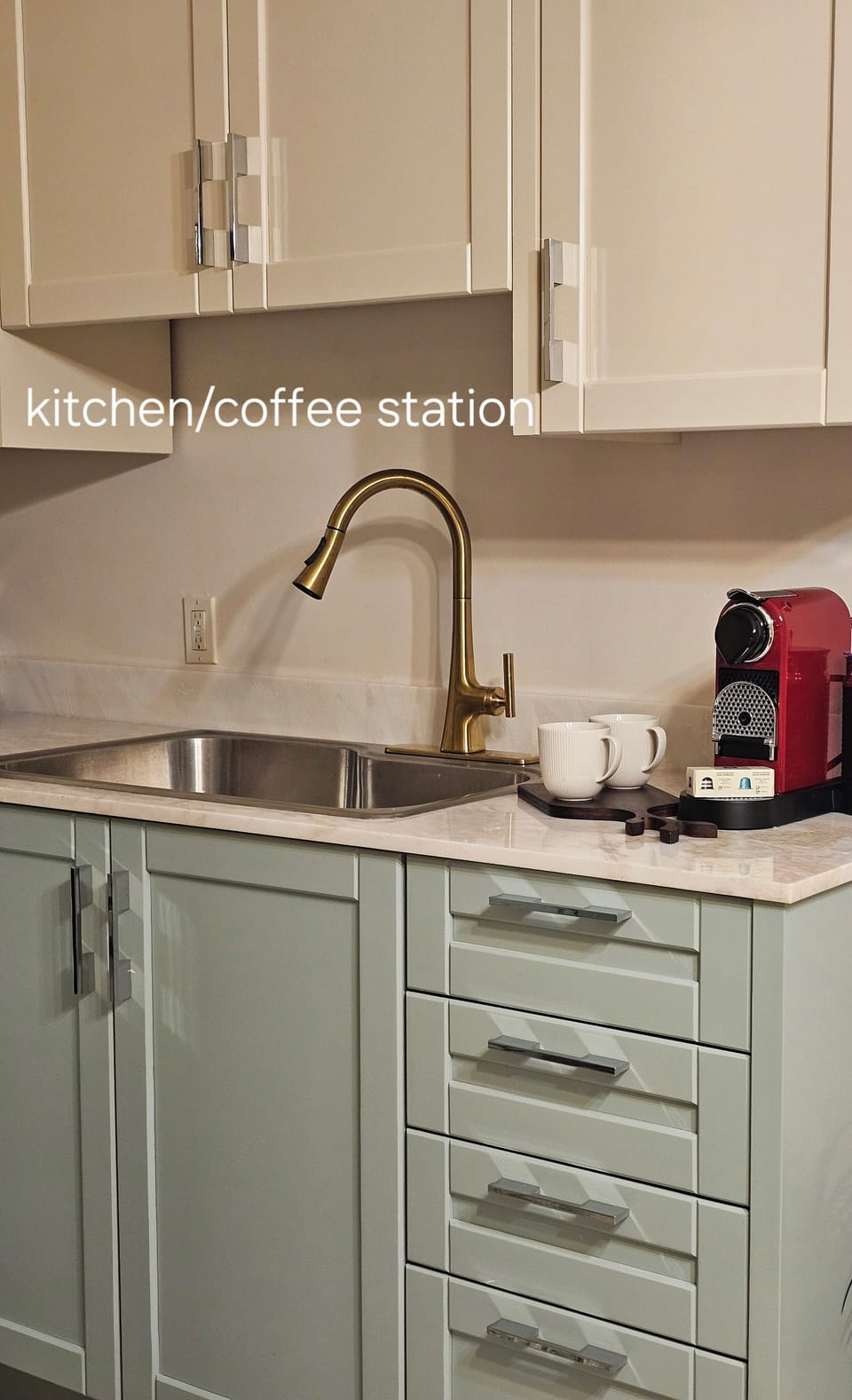 Kitchen with Nepreso coffee maker, and 2 other for American  and Cuban  coffee 