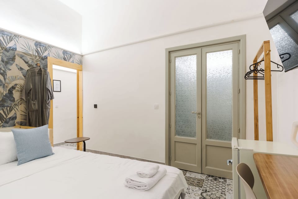 Comfort Room, 1 Queen Bed, Balcony | Free WiFi
