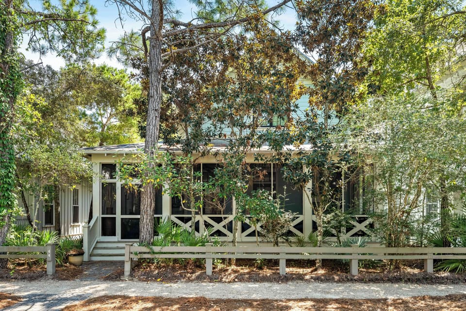 Welcome to Split Life Crisis