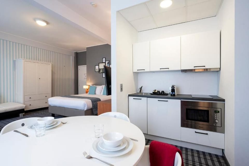 Kitchenette