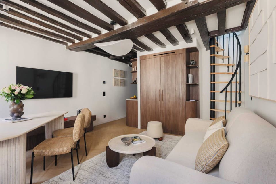 Apartment | Living area