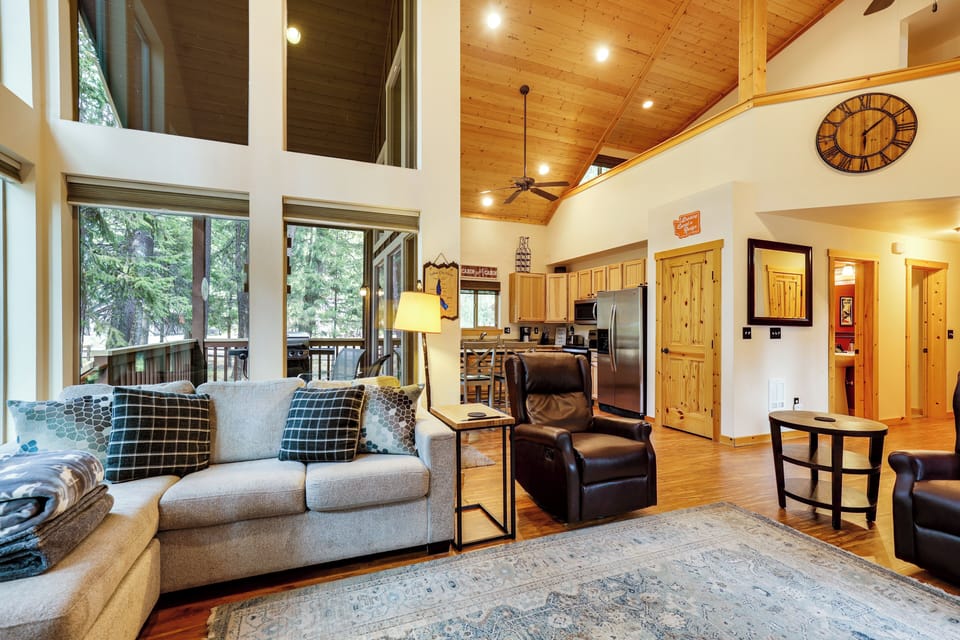 House (3 Bedrooms) | Interior