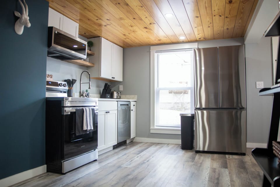 Fully equipped kitchen