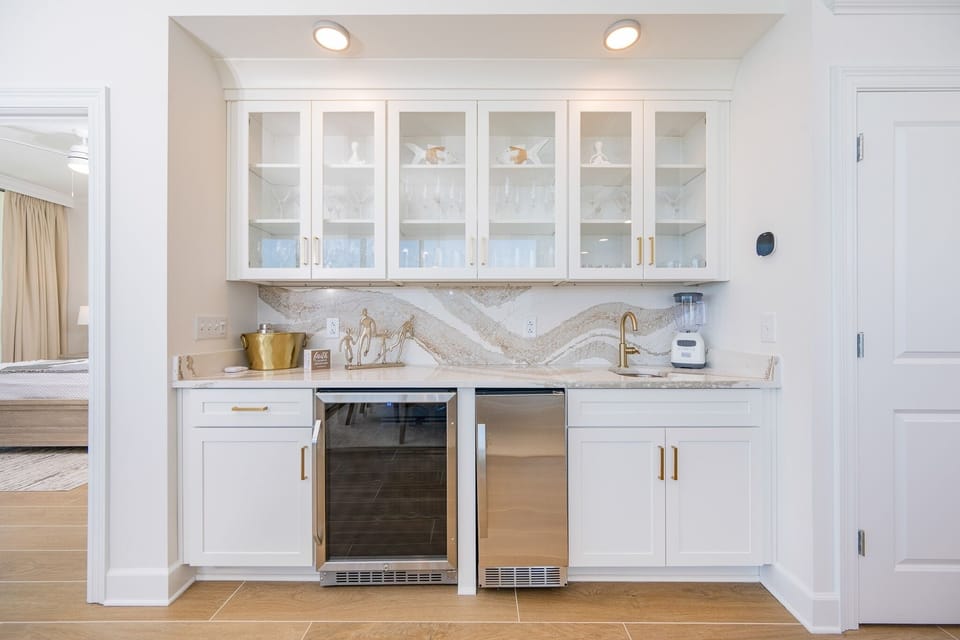 Condo, 4 Bedrooms | Interior