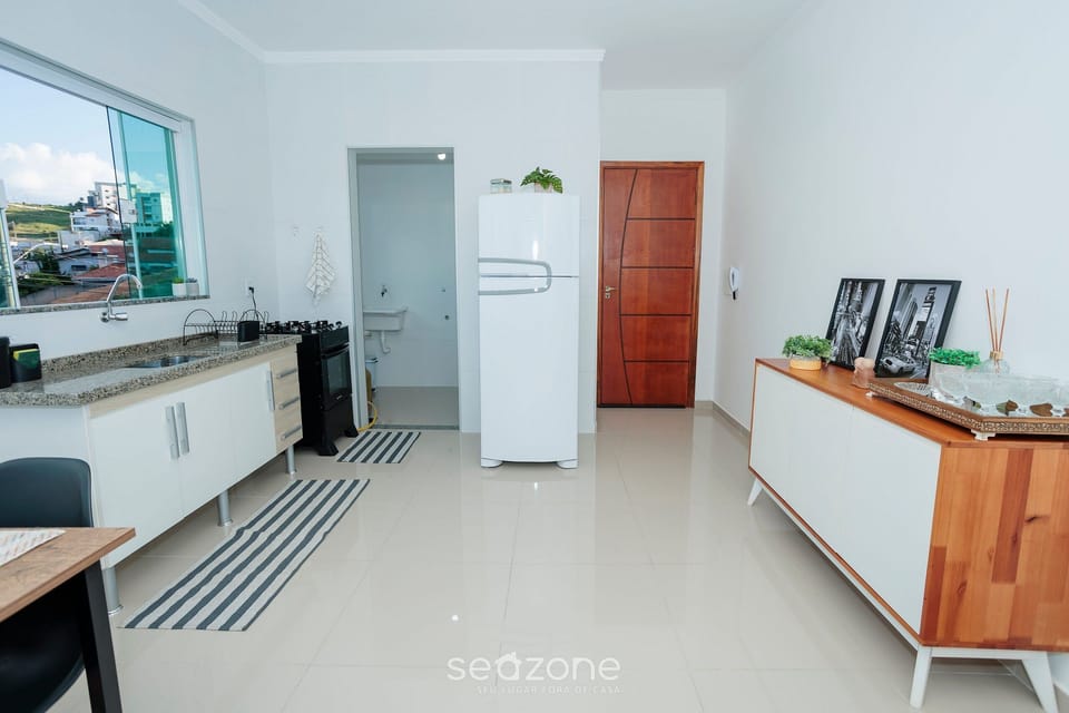 Basic Apartment | Private kitchen | Cookware/dishes/utensils