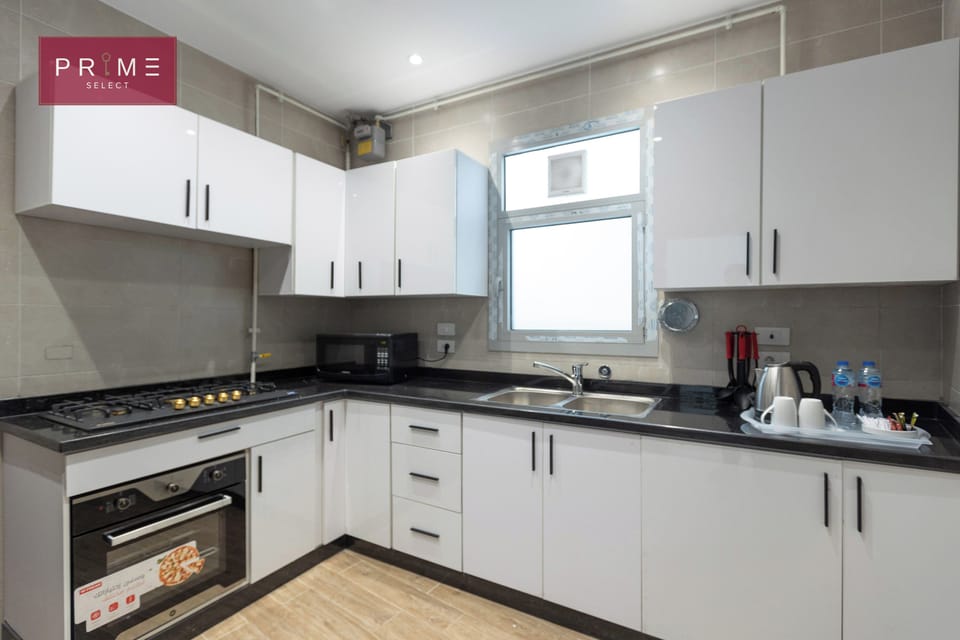 Apartment, 2 Bedrooms | Private kitchen