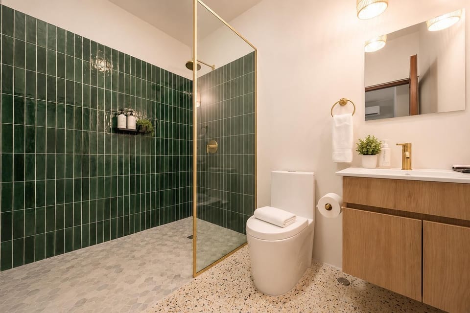 Deluxe Double Room | Bathroom