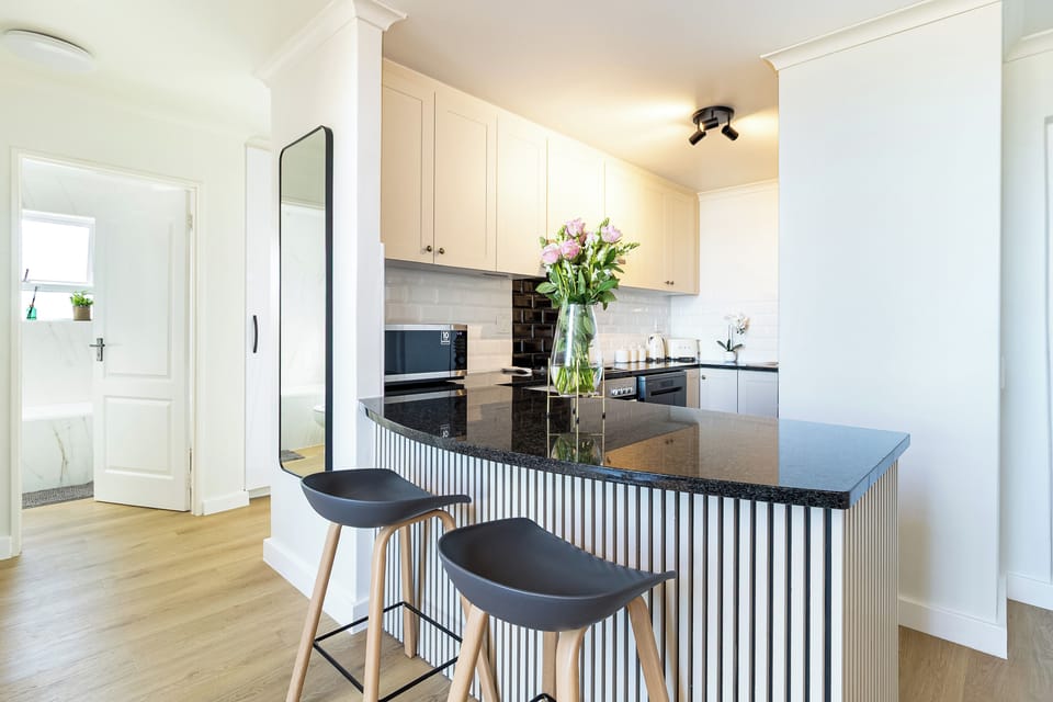 Apartment, 2 Double Beds, Pool Access, Ocean View (Villa Italia) | Private kitchen | Fridge, microwave, oven, stovetop