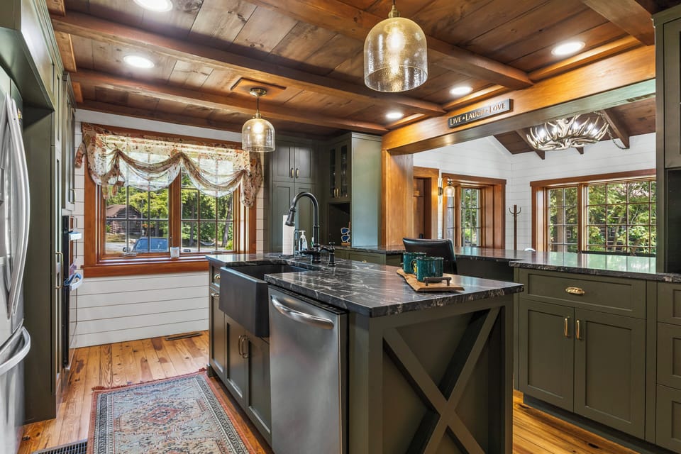 Spacious Kitchen