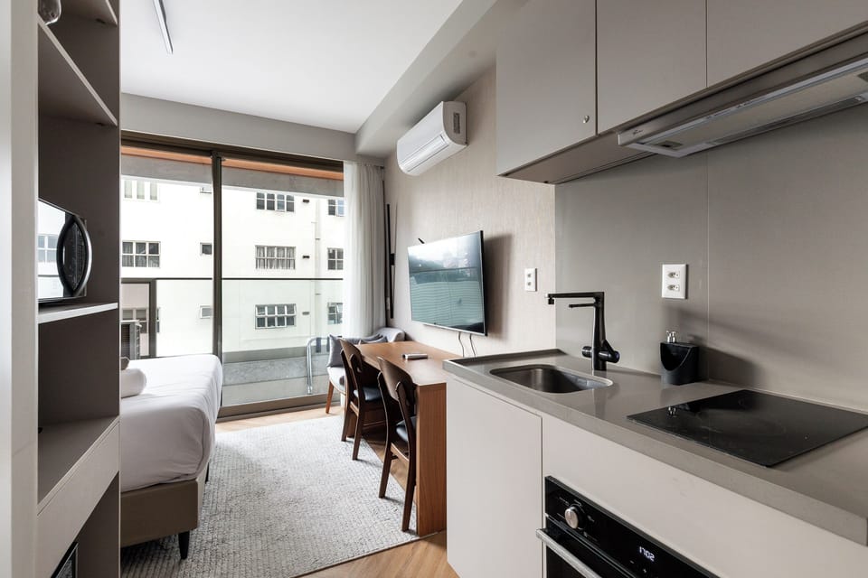 Classic Studio | Private kitchen | Espresso maker, fridge, microwave, stovetop