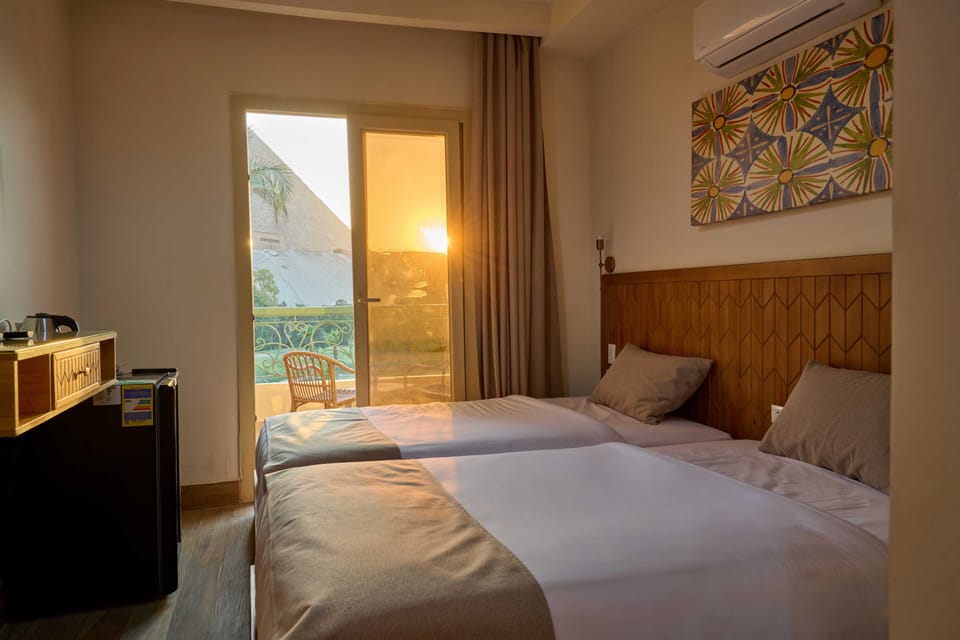 Deluxe Double Room, Golf View | Minibar, soundproofing, free WiFi, bed sheets