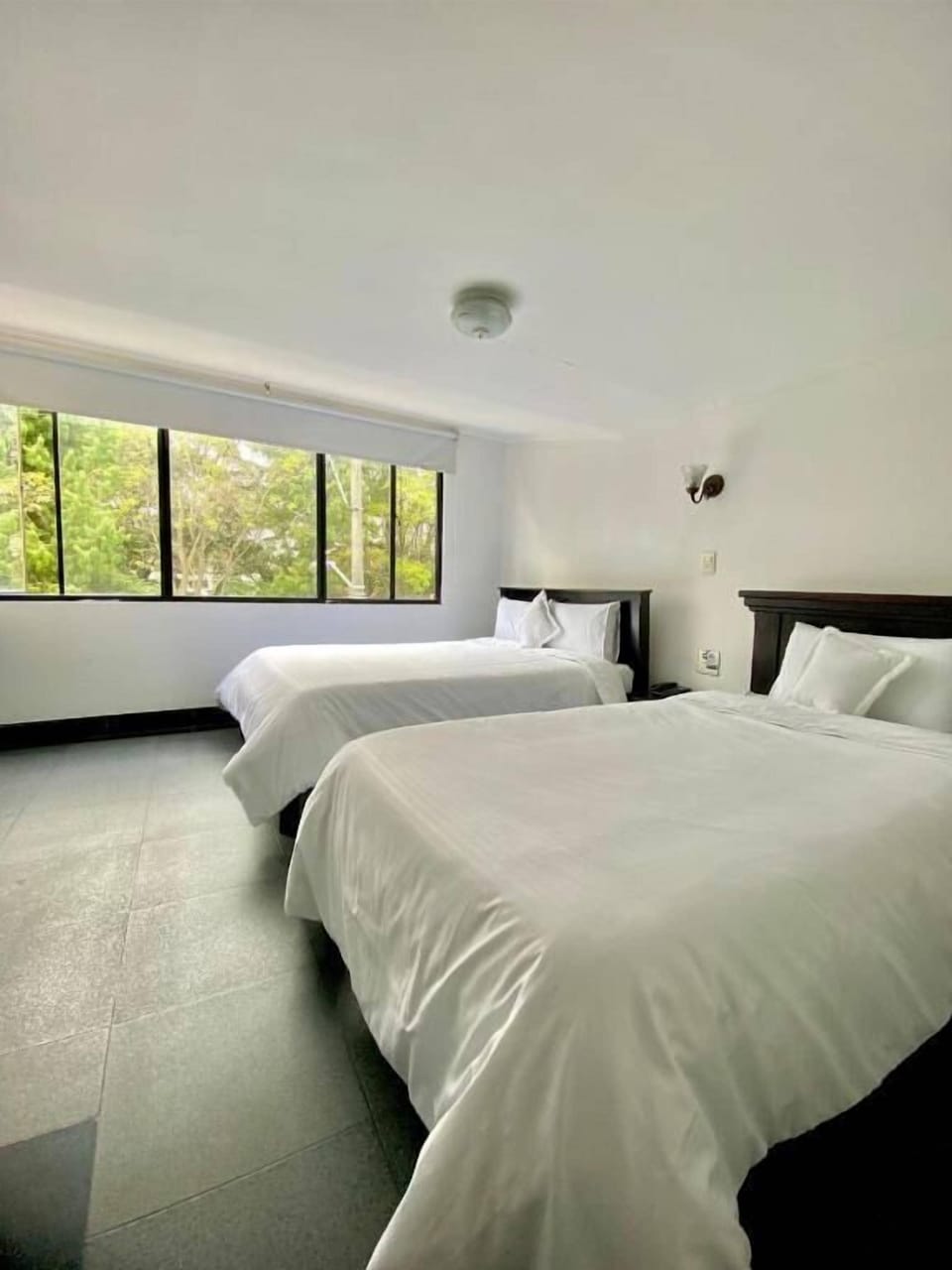 Triple Room | In-room safe, free WiFi