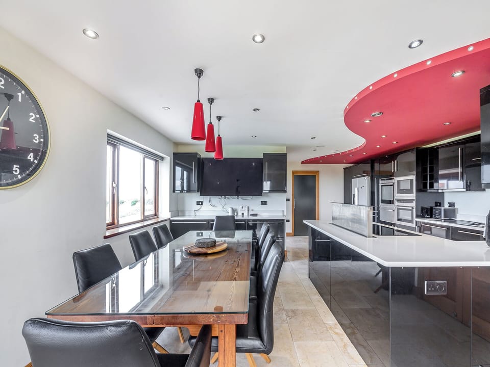 Dining Area | Sir A Wel, LLANNERCH-Y-MEDD